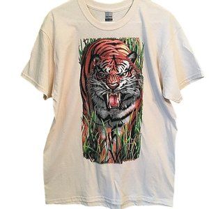 Tiger T Shirt Stalking Bengal Wild Cat Standard Unisex Large NEW NWOT